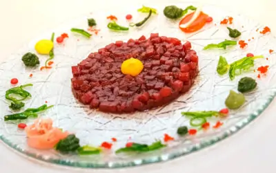 Blog 3 Guía Completa del Atún Rojo de Almadraba: La Joya Gastronómica que Puedes Disfrutar en Vejer de la Frontera